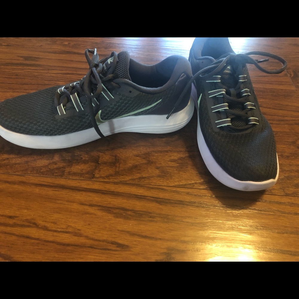 Women shoes